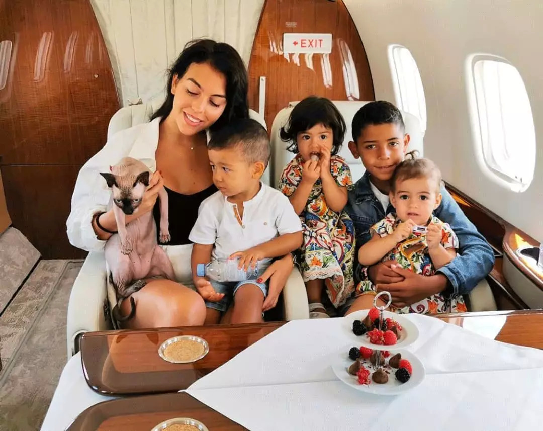 没骗你|想当时尚博主,先去当保姆