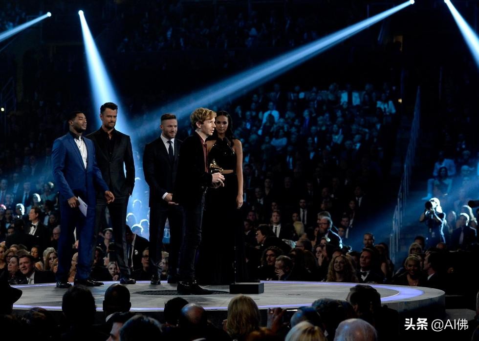 格莱美传奇奖有哪些,格莱美上那些精彩时刻