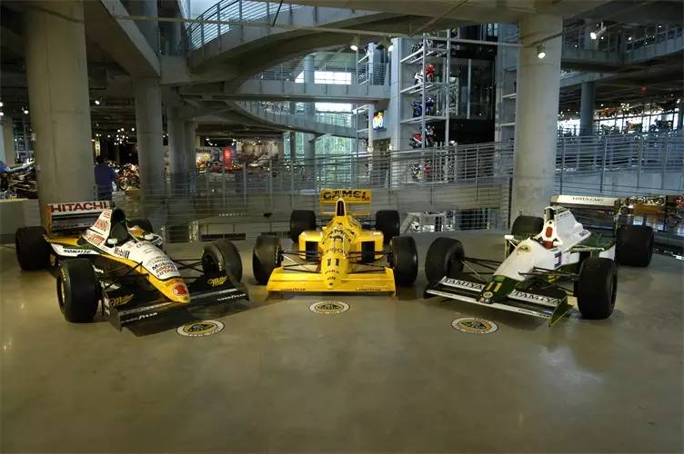 国外意大利摩托车博物馆,古典摩托车博物馆