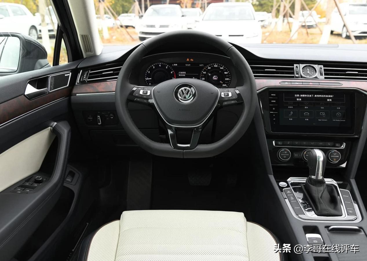 大众迈腾降价了现在多少钱,大众迈腾降价这么多真的吗