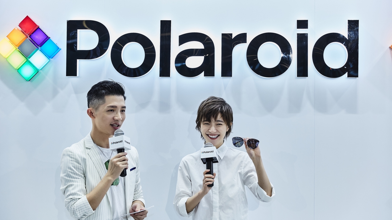 焦俊艳加拿大滑雪,焦俊艳好莱坞拍广告