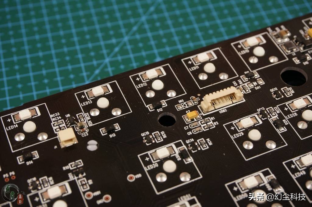 雷柏v720是真机械键盘吗,拆开雷柏无线键盘