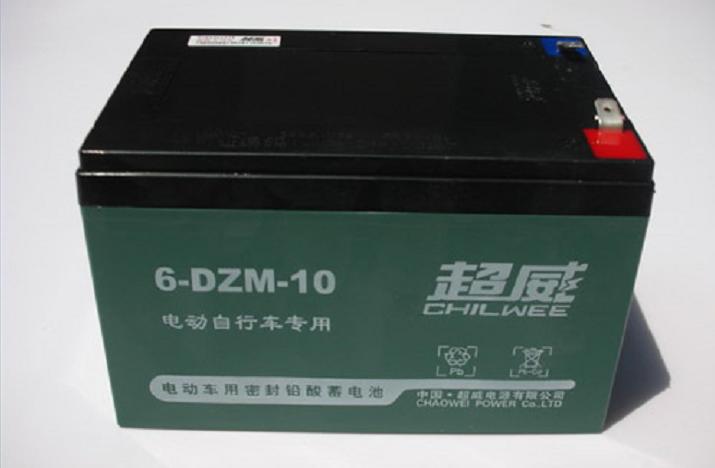 电动车用不合格的配件充电,电动车不是免维护电池怎么保养