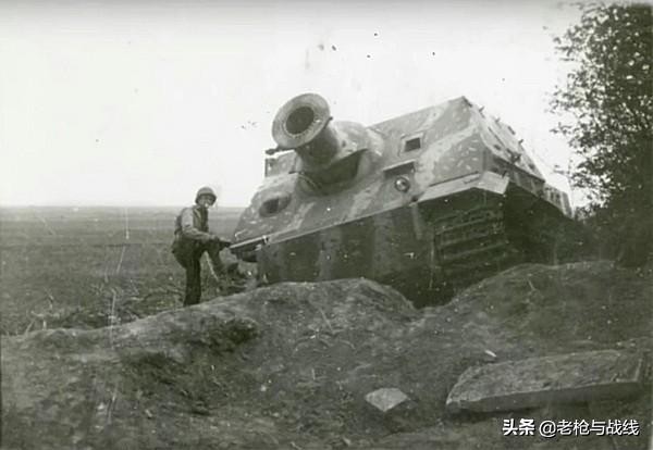 损毁的坦克,一战损失坦克装甲车
