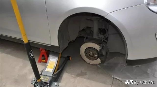 ea2111.6自吸正时皮带更换视频,发动机正时皮带的更换步骤