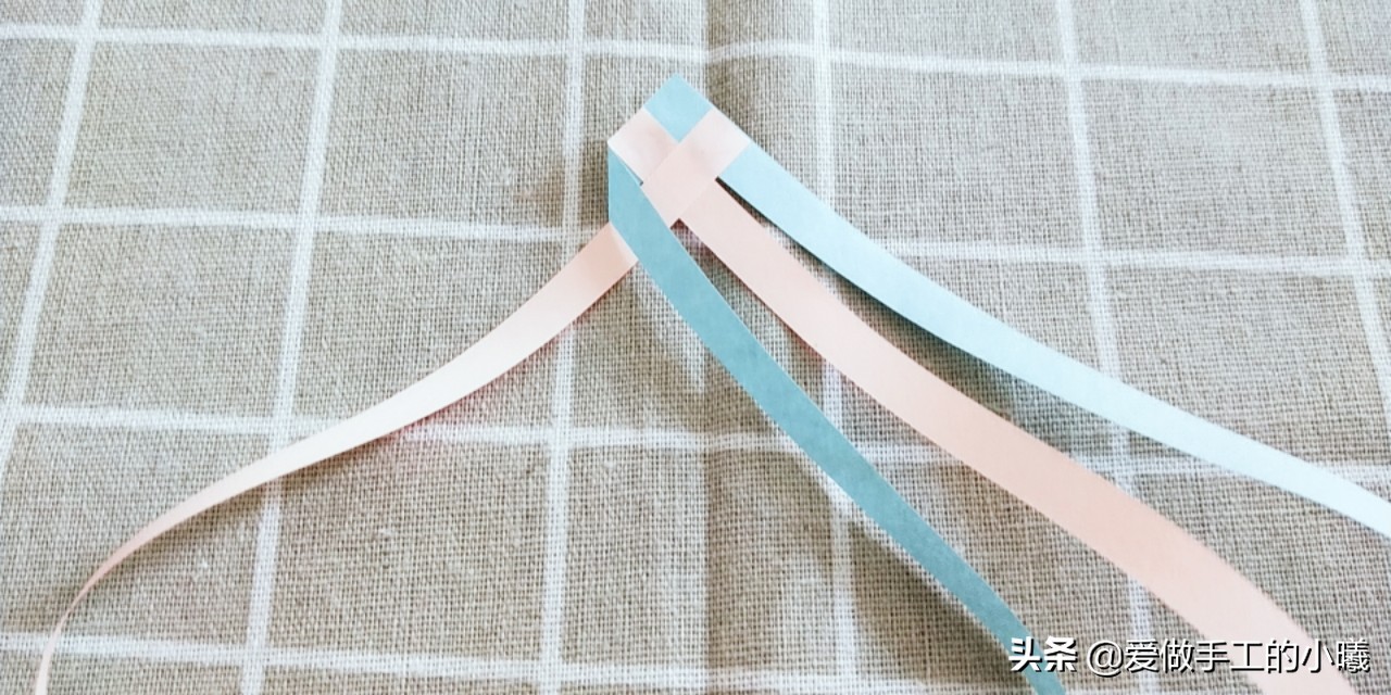 可爱的小熊手环简单手工,小兔子手环手工教程