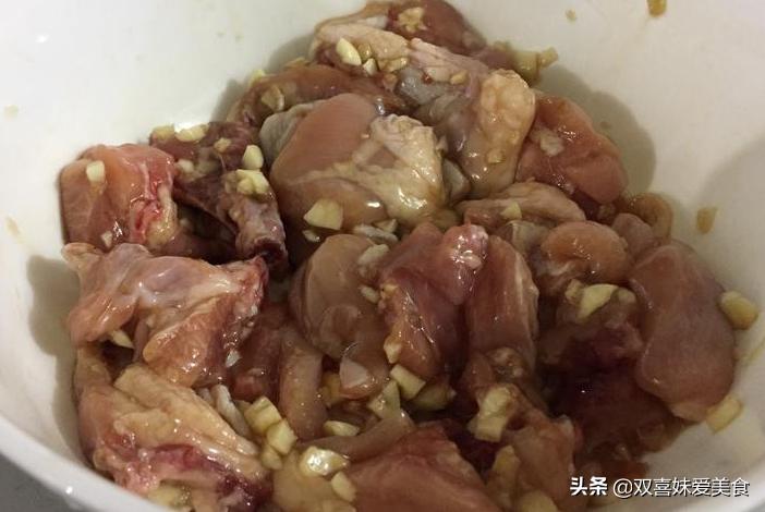 如何做出入味脆皮炸鸡,怎样做酥脆多汁的炸鸡块