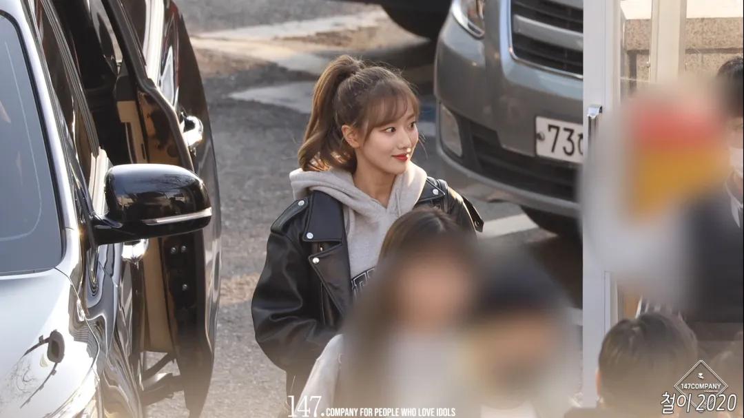 2022年韩国最流行的卫衣,韩国最火卫衣