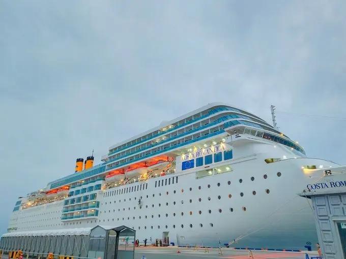 在邮轮上班要注意什么,没有疫情的时候我在做什么