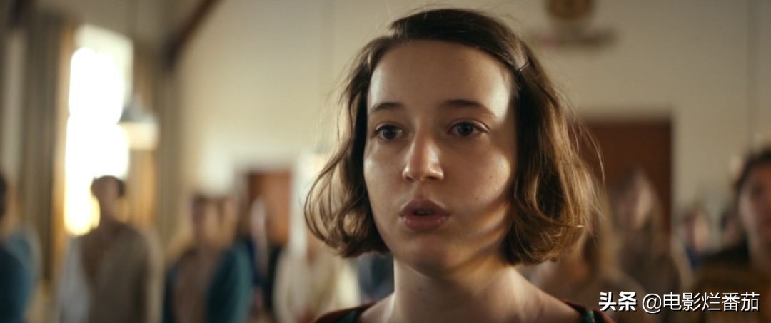 少女偷情竟牵出离奇*案惨**，这部侦探电影尺度大到没法看！