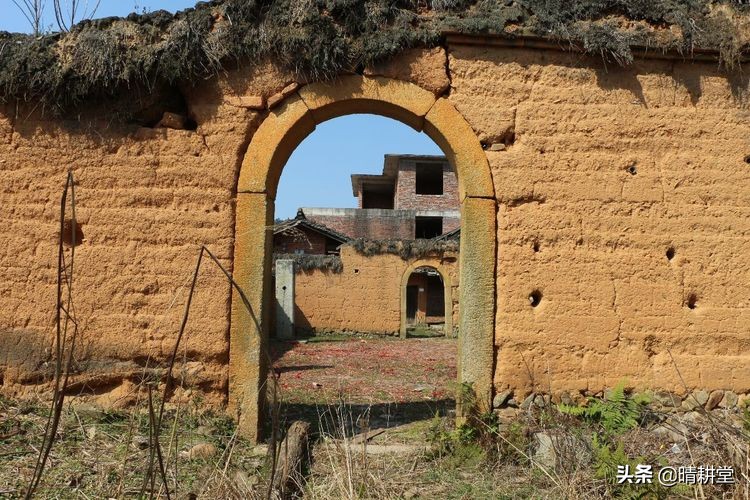 赣州峰山附近一日游自驾游景点,赣州峰山美景