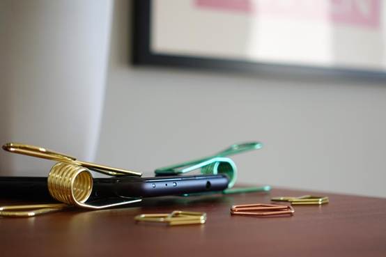 荣耀v20魅眼全面屏4800万ai拍照,荣耀v20深度评测