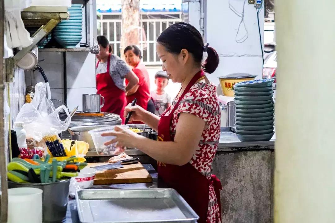 南京南湖鸭血馄饨,南湖鸭血馄饨哪家正宗