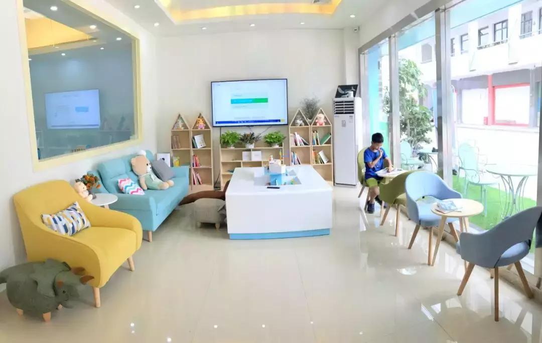 玩乐高、学编程、做实验，东莞值得考虑的创客机构都在这里