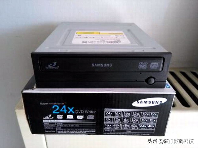 电脑光盘驱动叫什么,电脑光驱驱动器哪个好