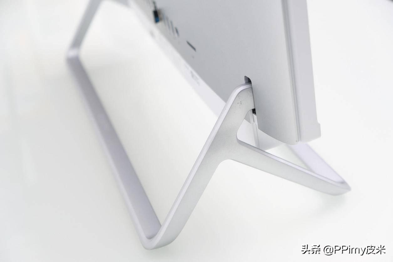 联想yoga14s和戴尔灵越14pro对比,戴尔和联想一体机哪个比较好