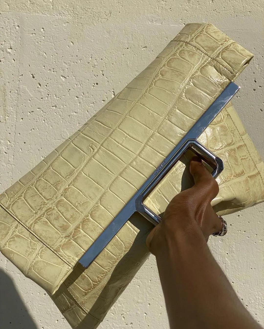 你们的买包事业又可以开始了