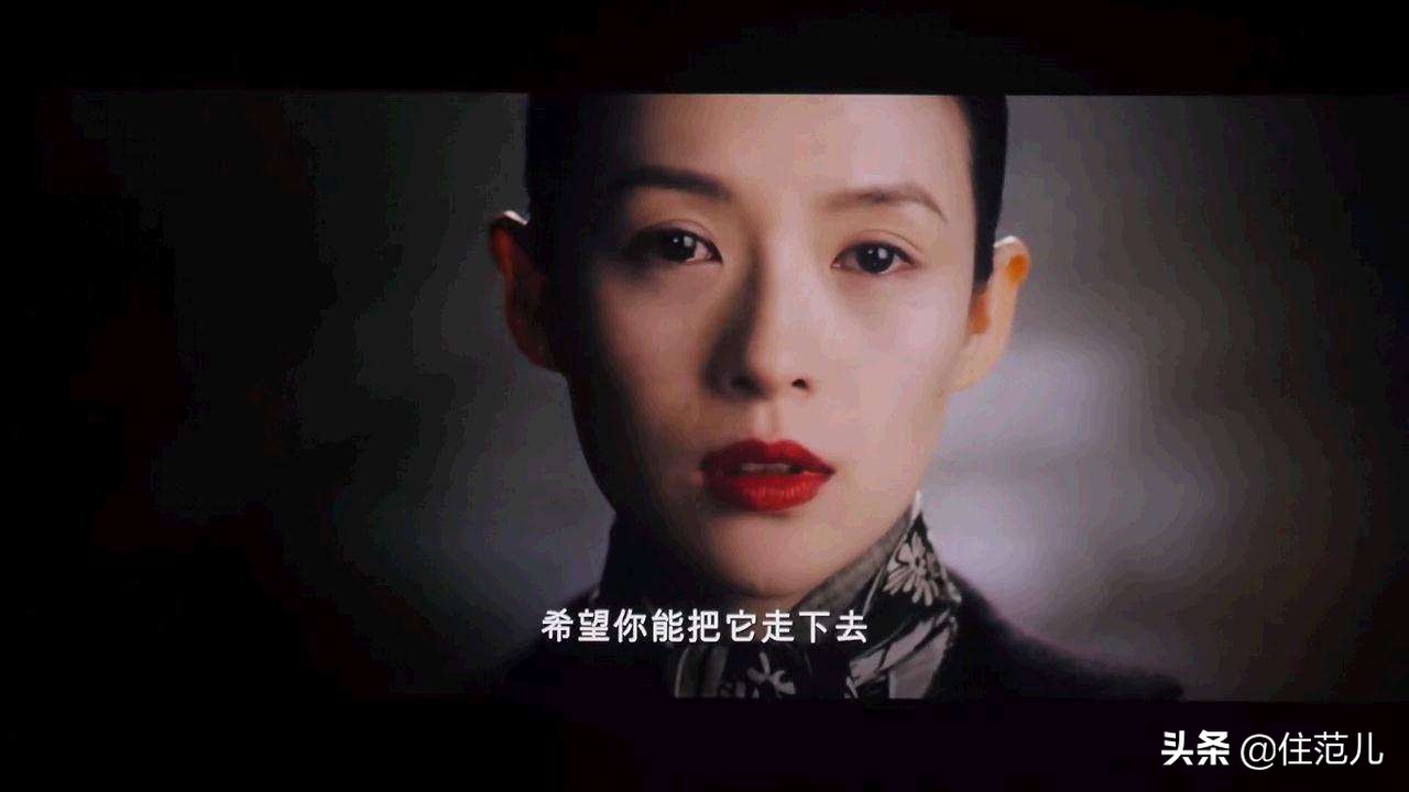 卧室4k巨幕,在卧室看投影超高清