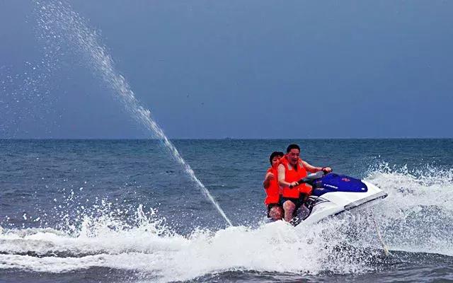 旅行社内部人员揭秘,旅行社吃住行全包陷阱
