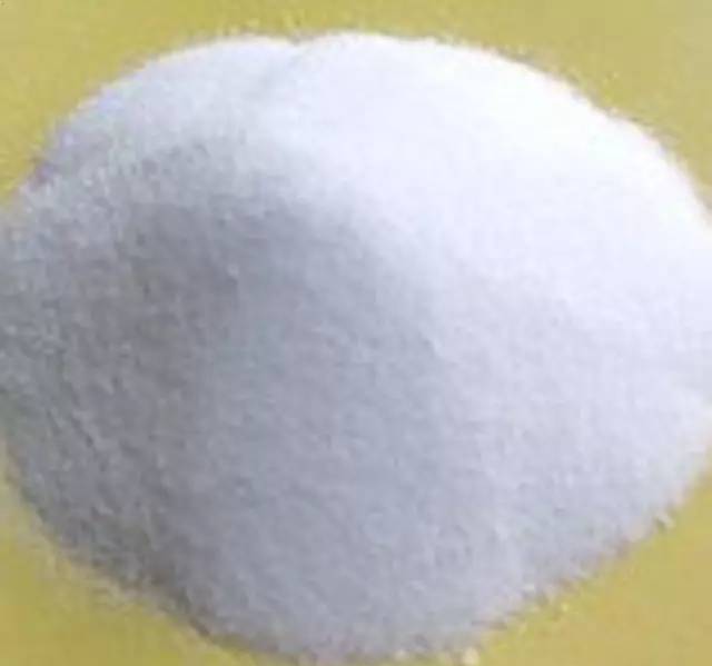 洗发水这么多化学成分用了好吗,洗发水你的洗发水上名单了吗