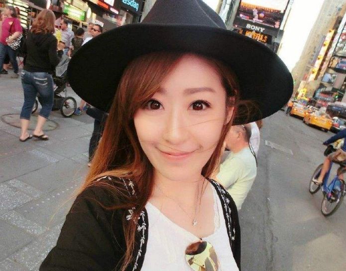 被周星驰选中并捧红,17岁时被周星驰发掘