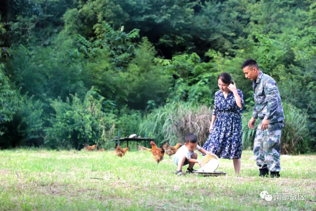 “猴子沟”有座“夫妻哨”