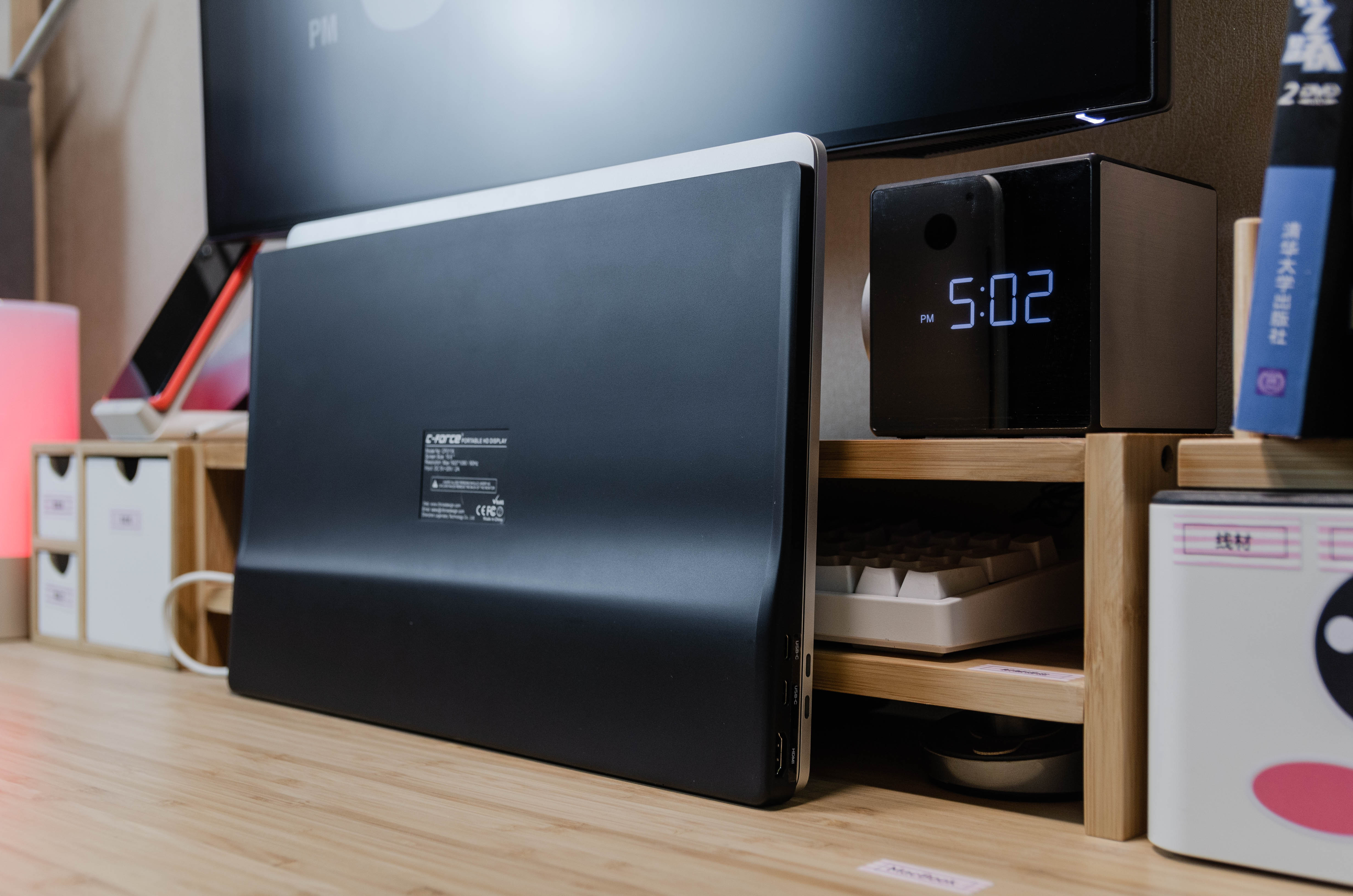 不要NUC、Mini-STX，一部手机+便携屏完成极致口袋办公