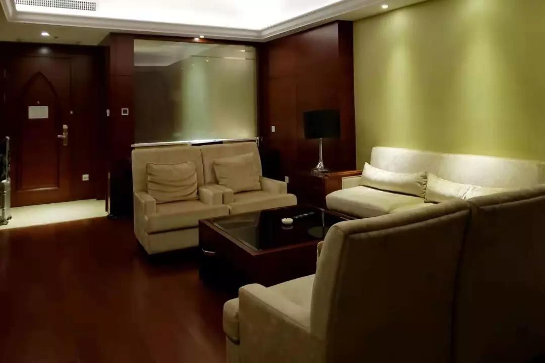 为什么最近海南机票降价,海南返程机票价格暴涨