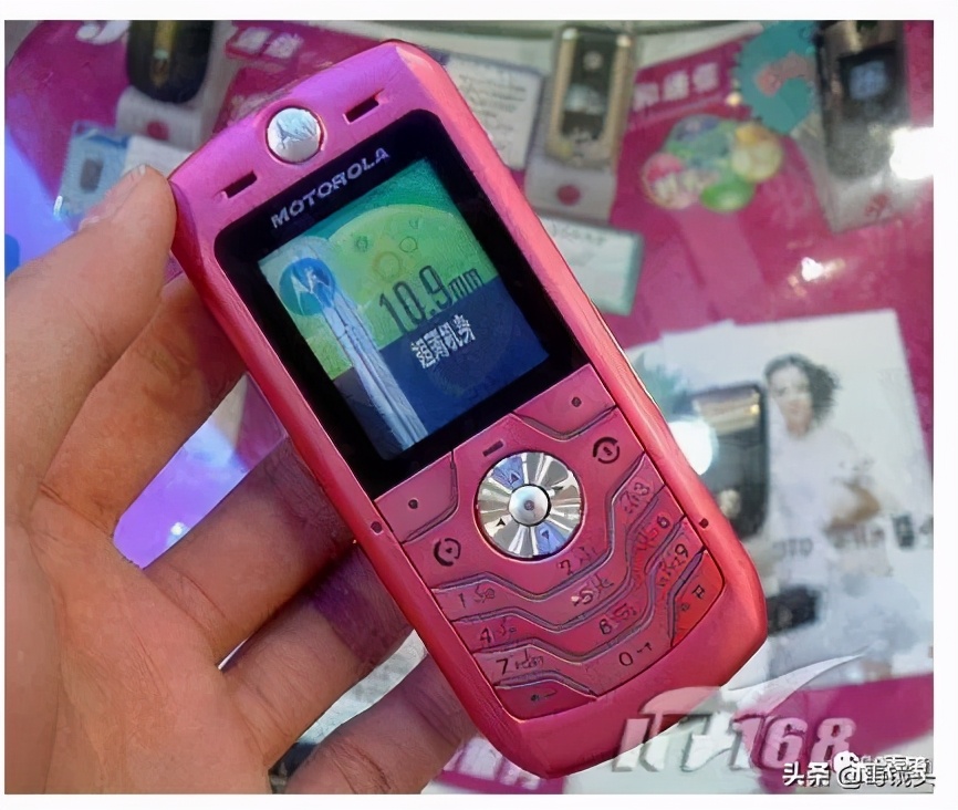 还记得你的第一台主机吗,还记得你们用的第一台手机