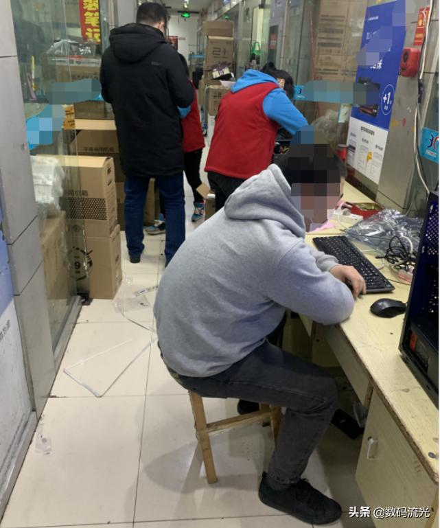 堂弟到我这买电脑，2615成本价还价两千五，我该如何是好？