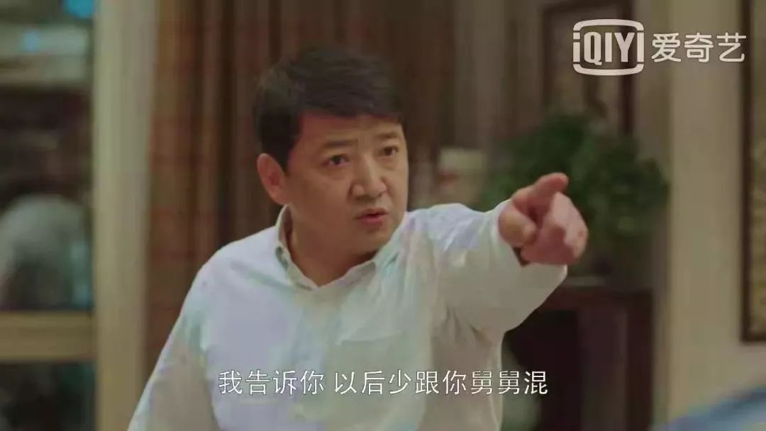 为什么孩子越来越不想和大人沟通,到一定年龄为什么不想跟人沟通