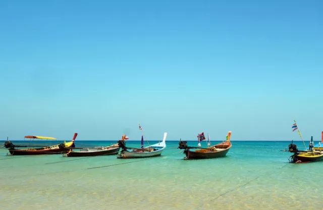 铂金海岸半山滨海度假村,卡马拉海湾全景