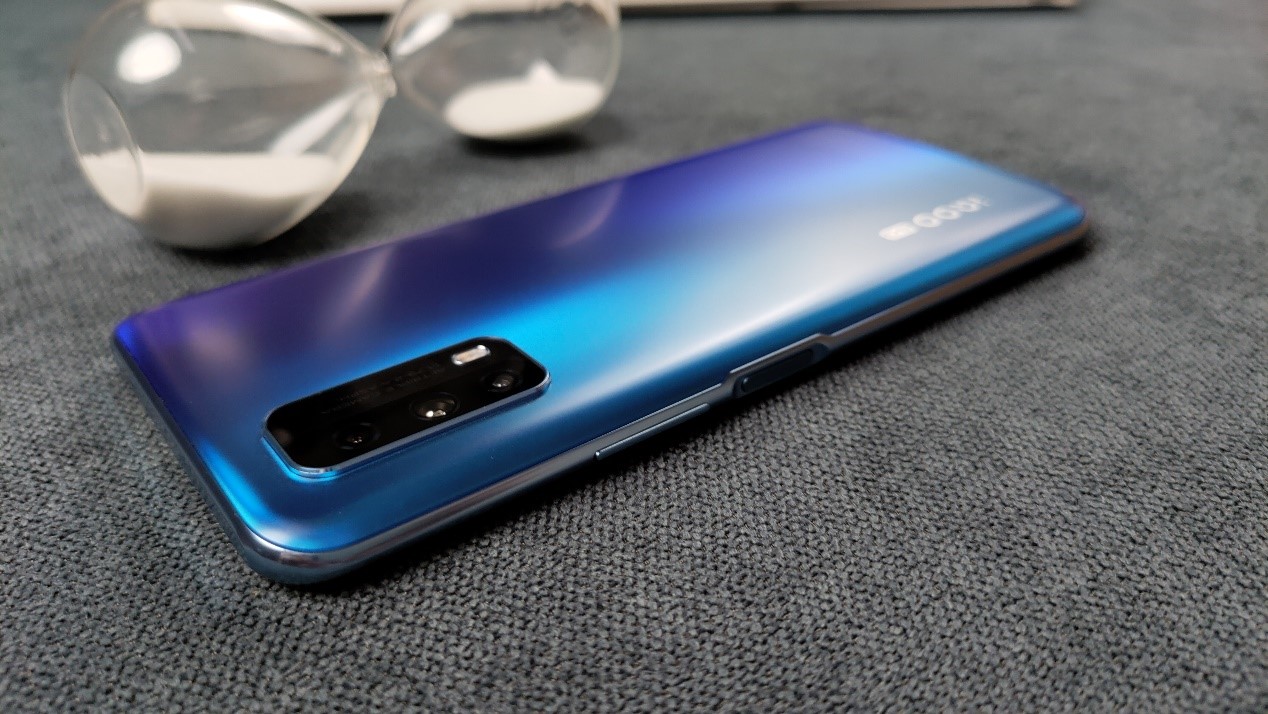 iqooz1x测评什么处理器,iqooz1x评测值得买吗