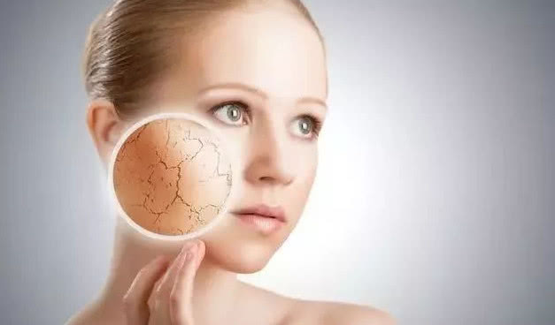 睡觉不卸妆，容易造成这4种严重后果，你卸妆了吗？