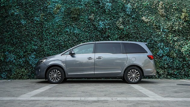 别克gl8陆上公务舱和es的区别,gl8es653t上路要多少钱