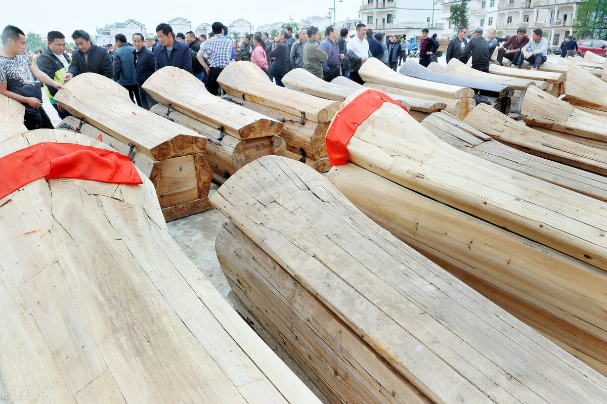 殡葬改革的现状和对策,殡葬墓地改革2021年新政策