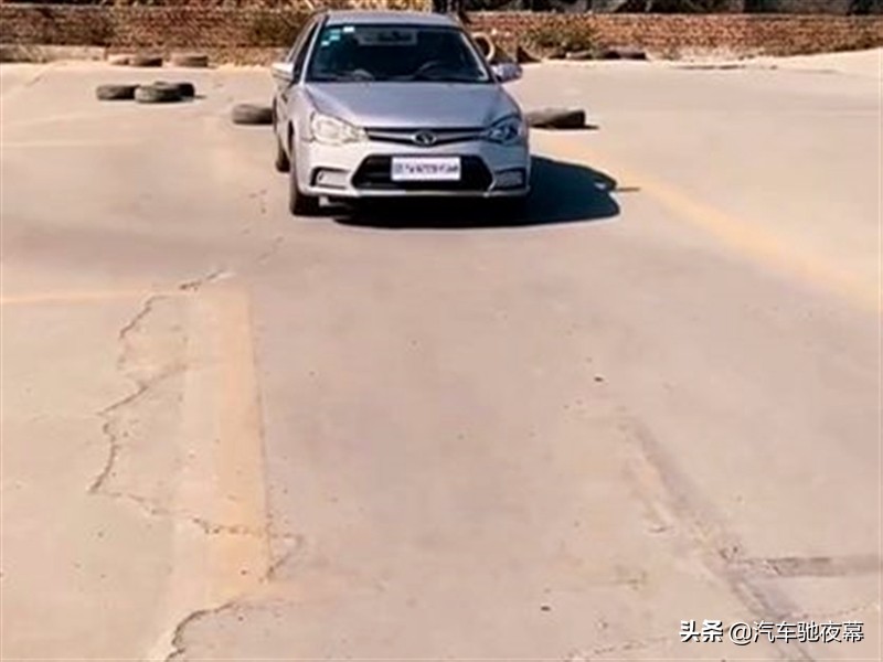 克服开车恐惧紧张心理的有效方法,如何克服开车上路的紧张感