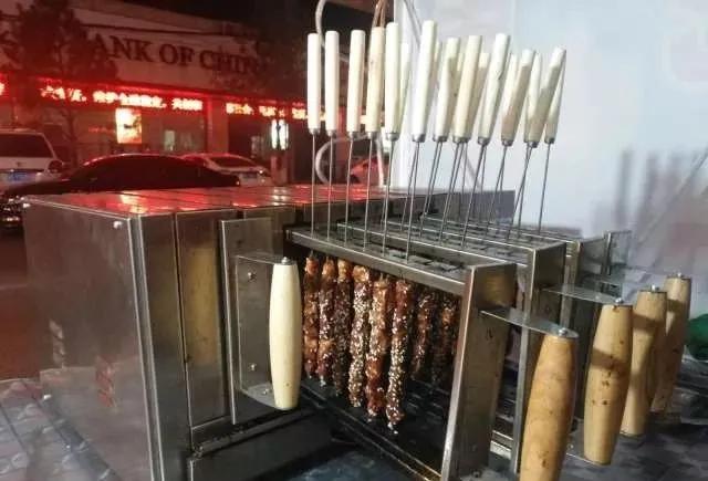 烧烤羊肉串用的自制烧烤腌制料,新疆羊肉串挂糊腌料需不需要姜黄