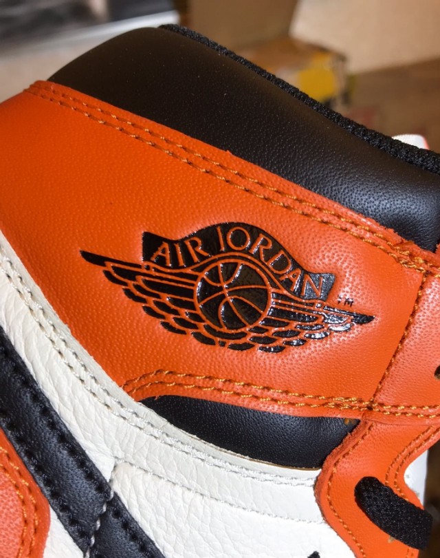 如何判断aj1真假,怎么判断aj1小迪奥真假