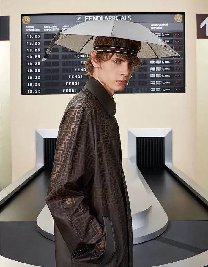 ugg雪地靴就这么穿,ugg红色鞋带雪地靴