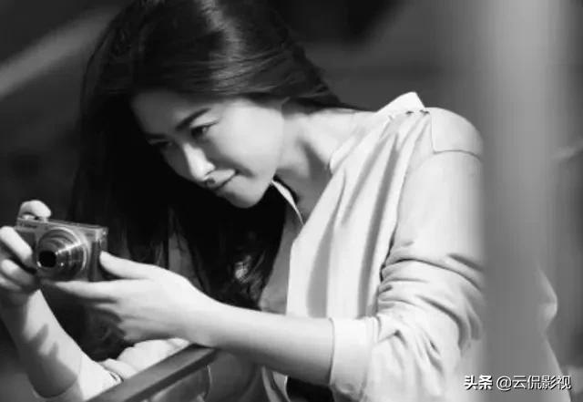 她被称为中国第一网红,她被誉为最美小龙女