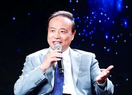 巨亏163亿股票为什么会涨,st德豪2024年能摘帽吗