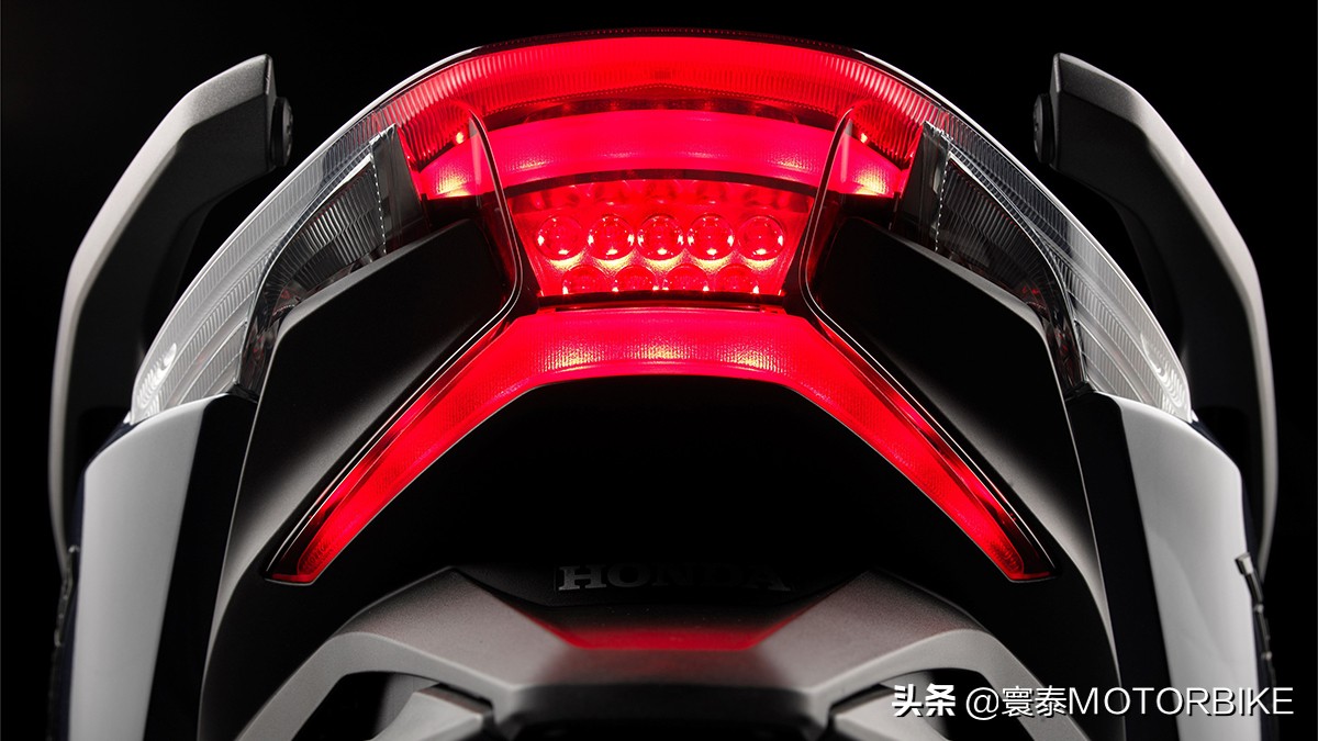 本田佛沙forza300评测,本田佛沙forza350几款颜色