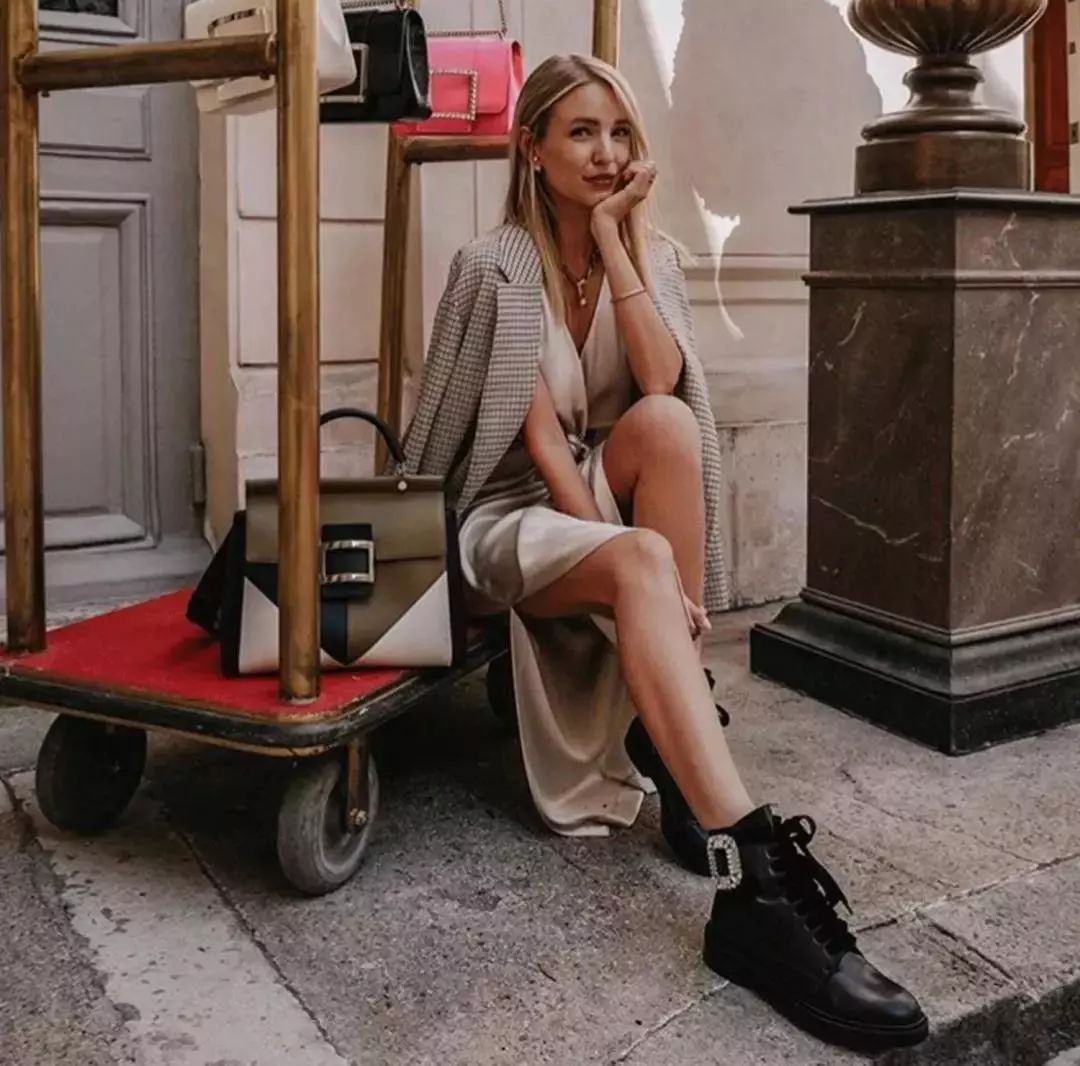 全网最火爆的高端马丁靴,最好看的马丁靴款式