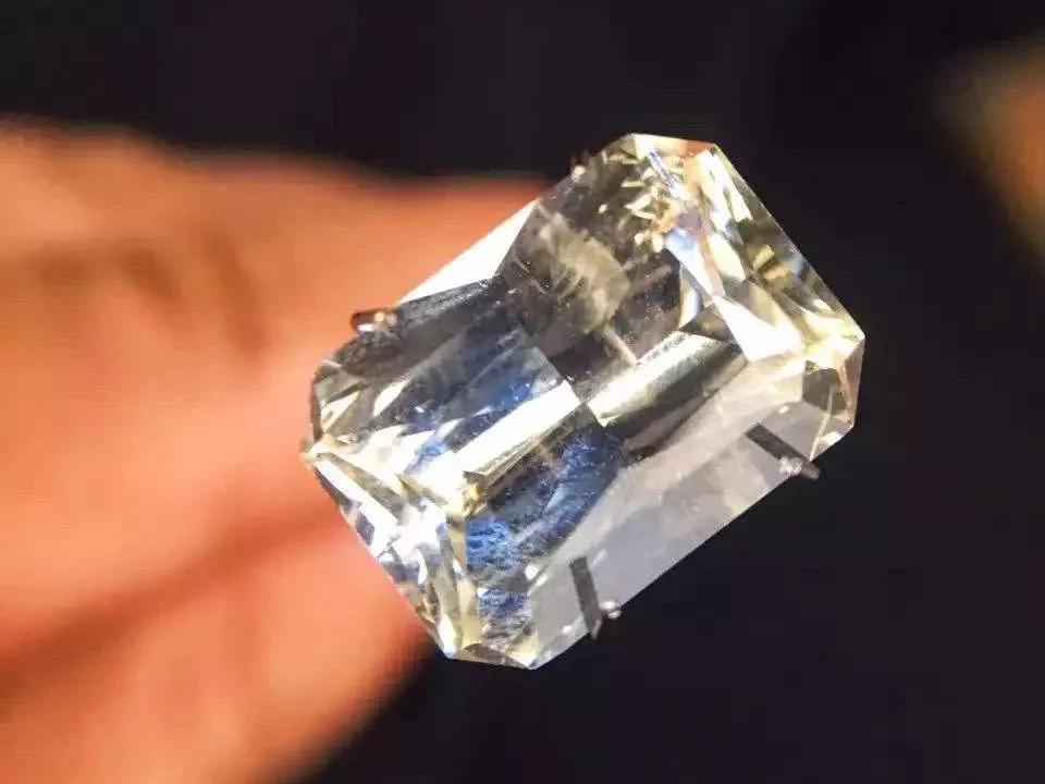 彩色宝石珠宝鉴定自学,彩色珠宝知识大全及讲解