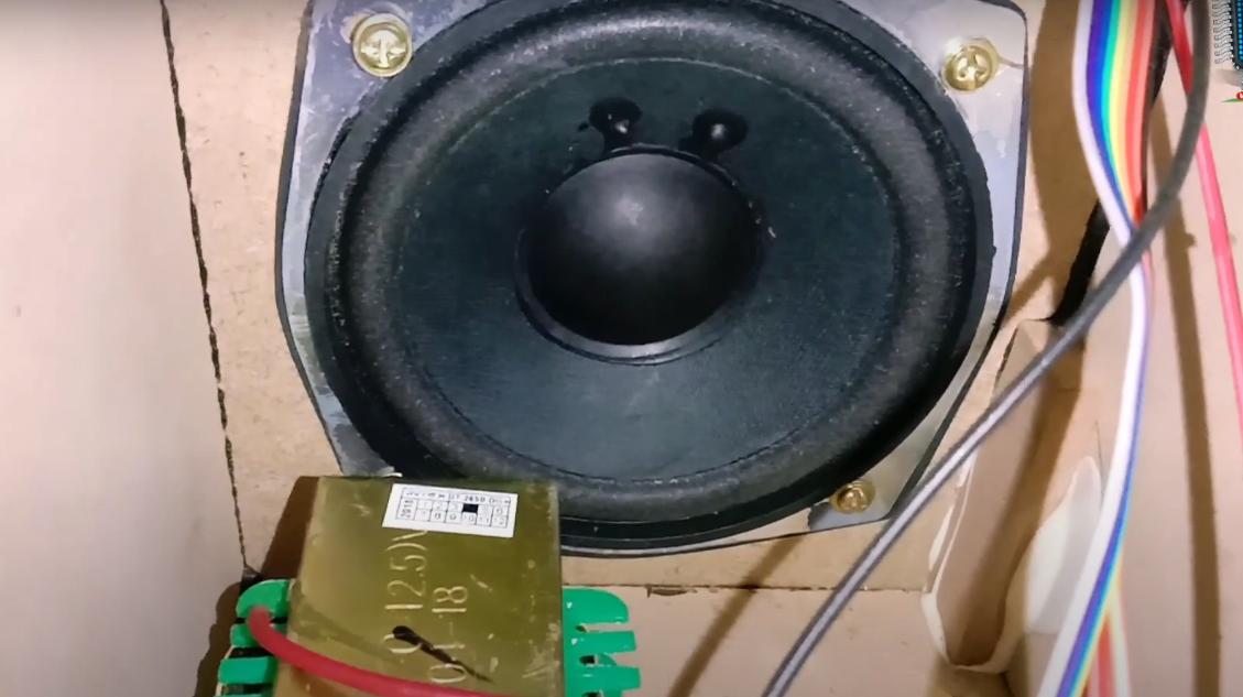 INTEXIT26504.1电脑音响，主声道无声维修，采用TDA2030A放大