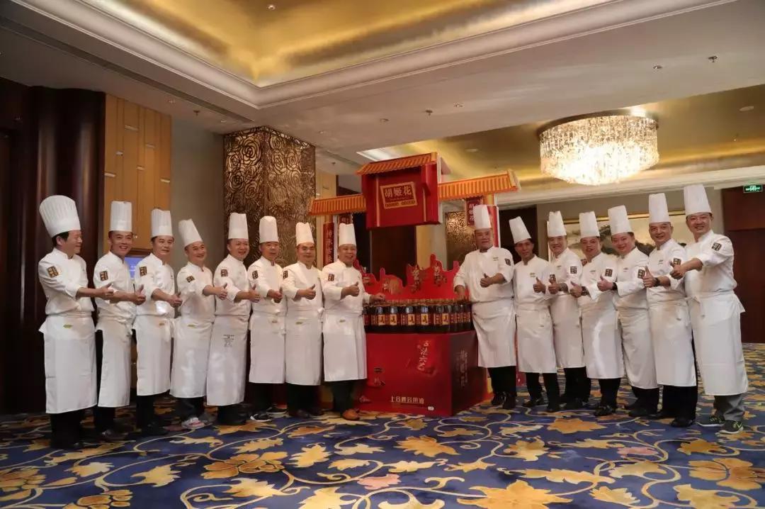 胡姬花古法压榨花生油好不好吃,胡姬花传承花生油