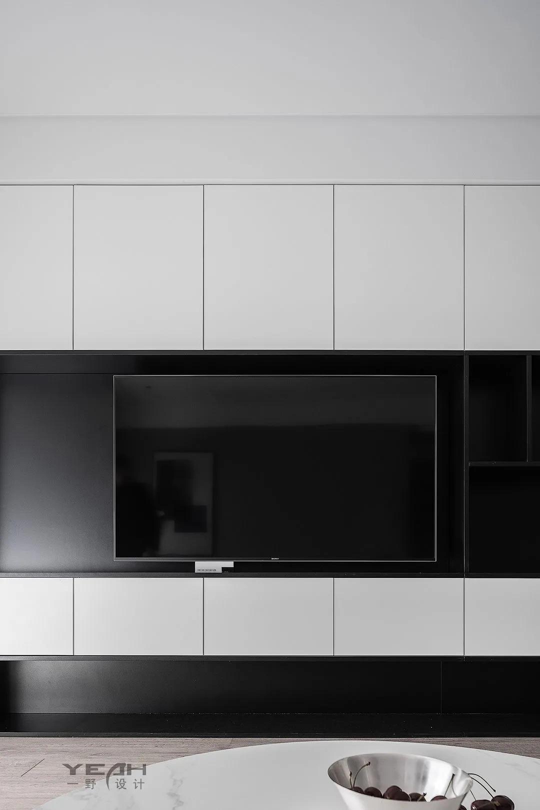 一尘不染素净澄明空间的温度是有了居住者