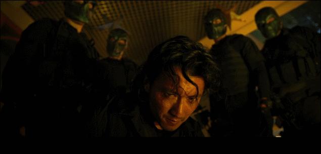 甄子丹谢霆锋打戏太燃了,甄子丹谢霆锋超级子弹电影