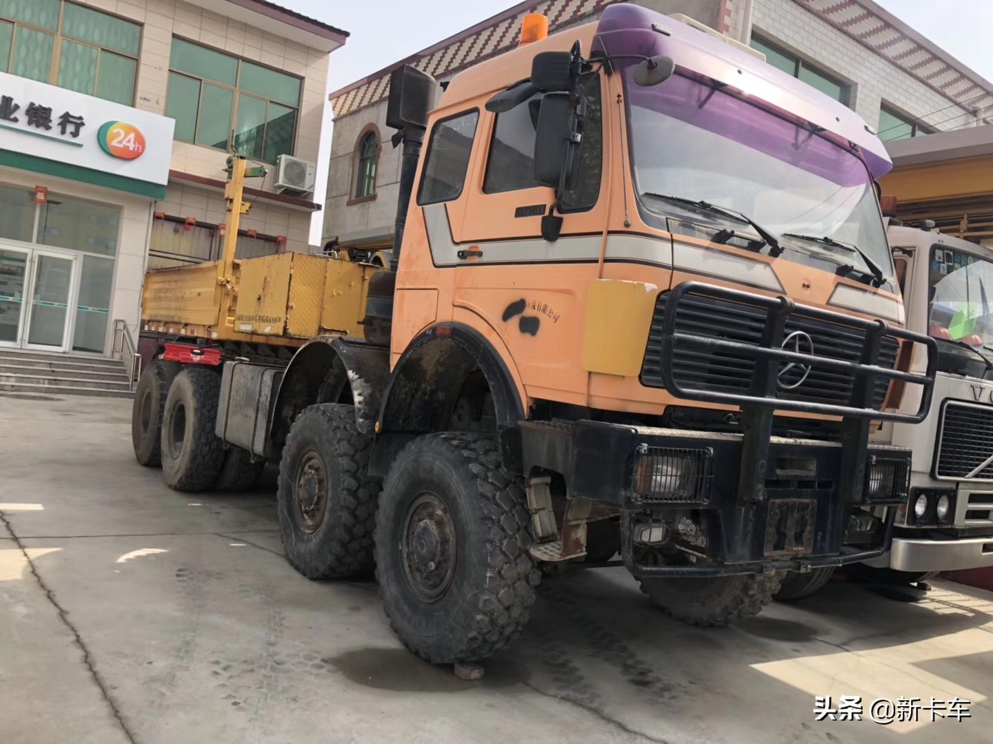 国产奔驰重卡卡车介绍,奔驰长头重卡都有哪些